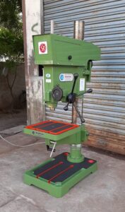32mm x 250mm ram travel with 370mm center pillar drilling machine